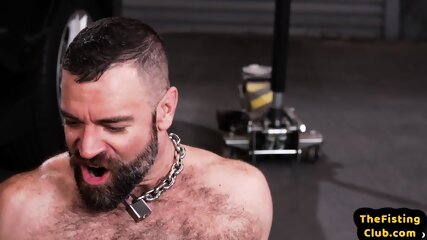 Car Mechanics Assfisted In Extreme Fisting 3Some By Stud free video